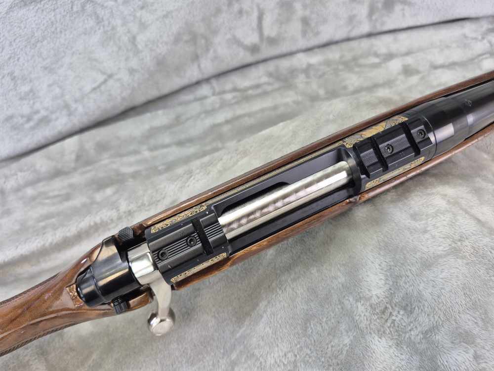 Mossberg 4x4 NRA Michigan Commemorative .30-06 with Hard Case – EXCELLENT!-img-18