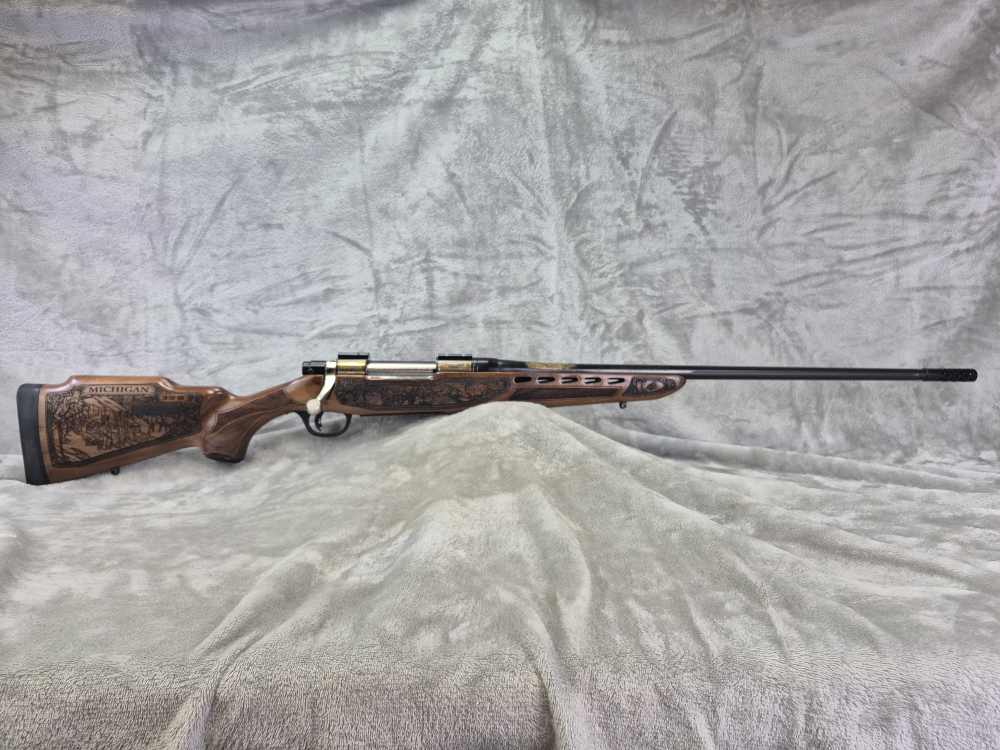 Mossberg 4x4 NRA Michigan Commemorative .30-06 with Hard Case – EXCELLENT!-img-1