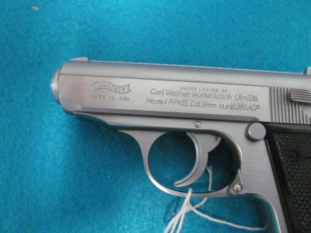 Walther PPK/S .380 like new in box-img-3