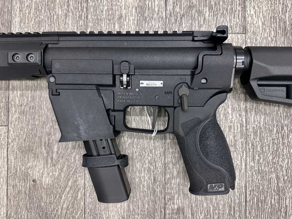 Smith & Wesson RESPONSE 9mm Carbine 16" 2-23rd mags Glock Adapt NEW IN BOX -img-5