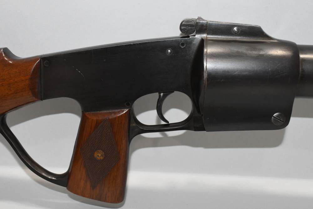 Federal Laboratories 37mm Smoothbore Gas Flare Gun W Transit Case READ-img-4