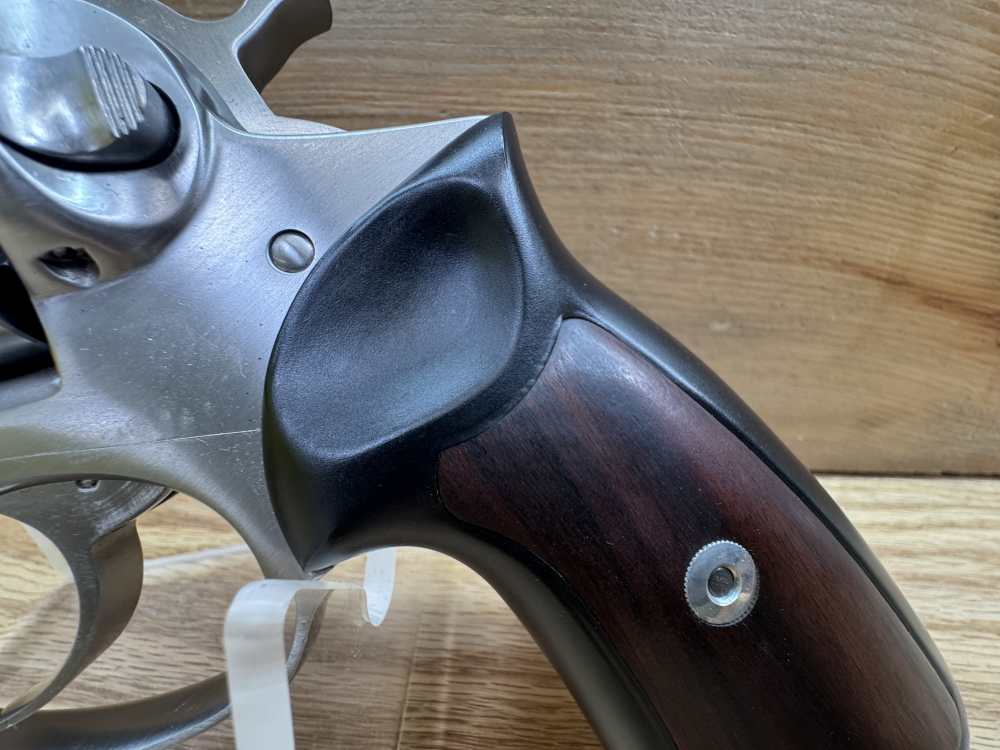 Ruger GP-100 Stainless .357 Mag Revolver (KGP160)-PENNY START! NO RESERVE!-img-4