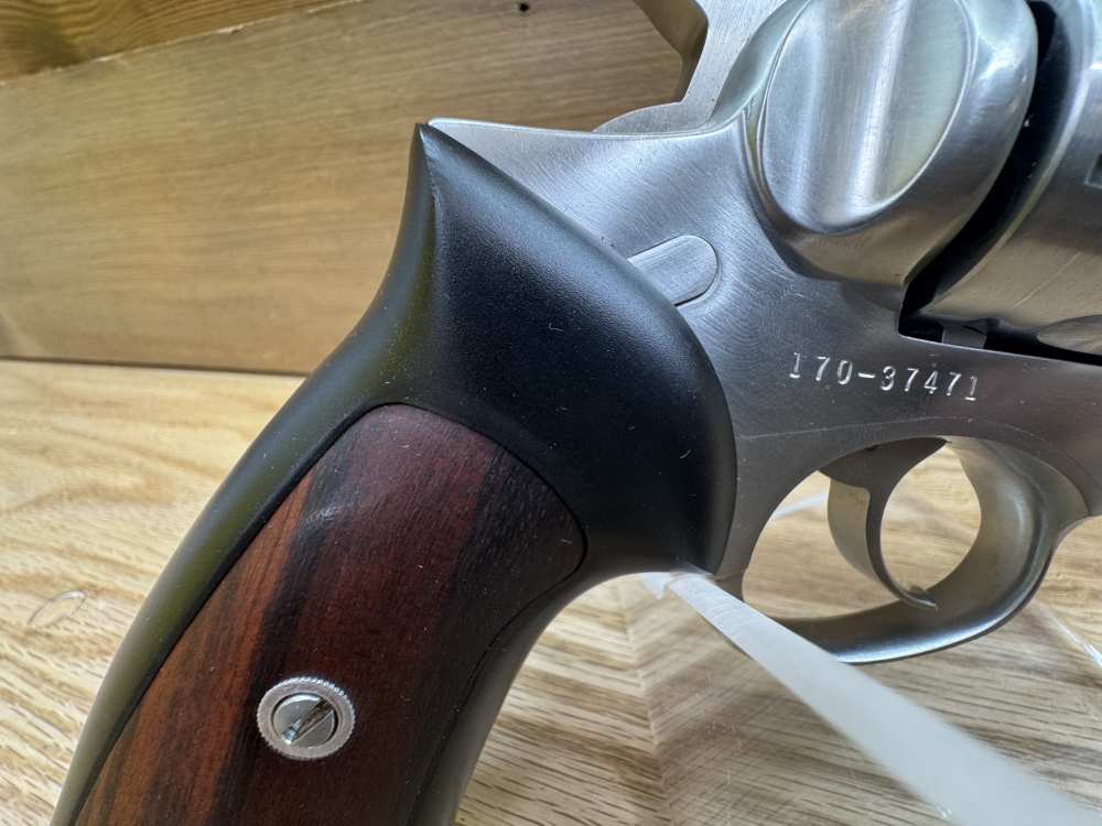 Ruger GP-100 Stainless .357 Mag Revolver (KGP160)-PENNY START! NO RESERVE!-img-13