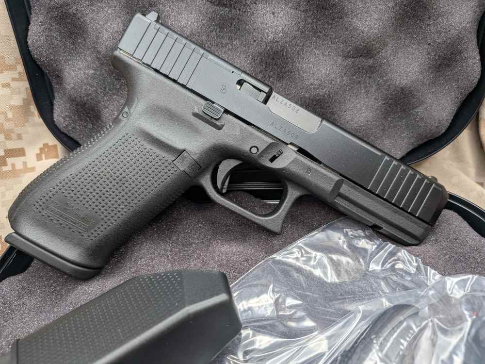 Glock 21 Gen V MOS .45 ACP G21 GenV NEW Optics Ready-img-1