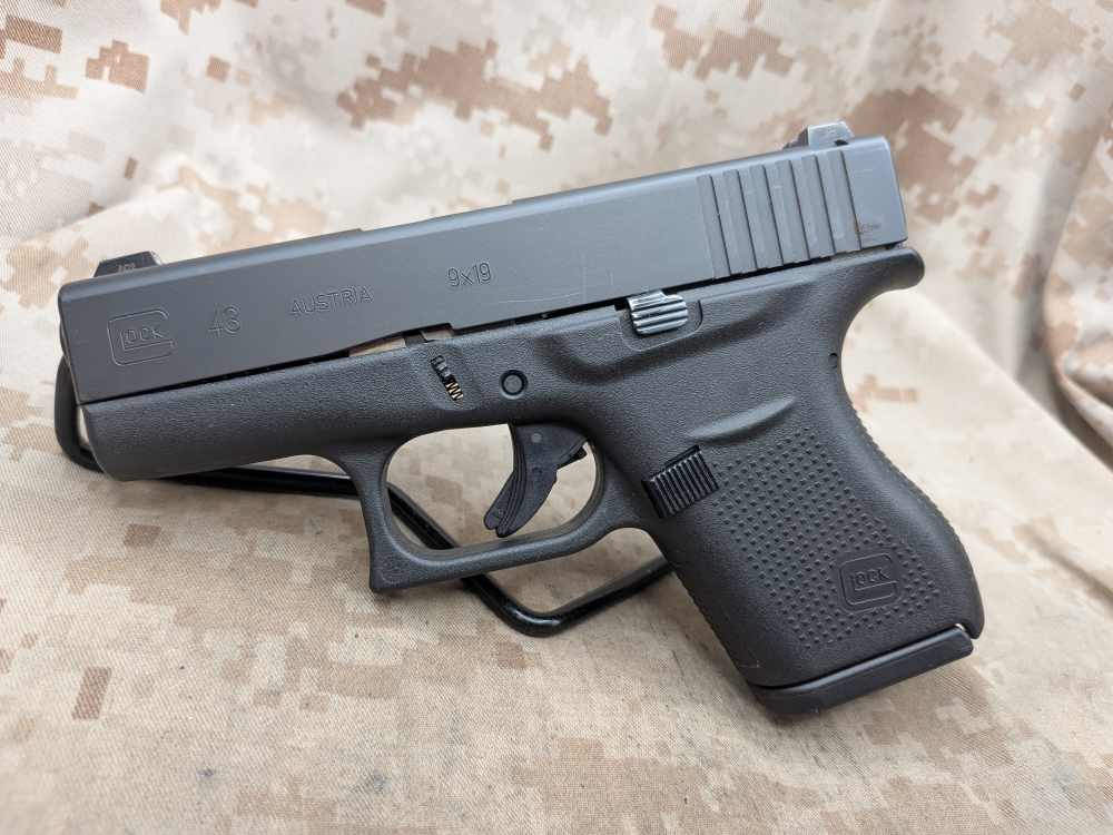 Glock 43 9MM Slimline G43 Police Trade In USED Night Sights-img-2