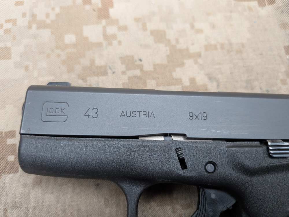 Glock 43 9MM Slimline G43 Police Trade In USED Night Sights-img-4
