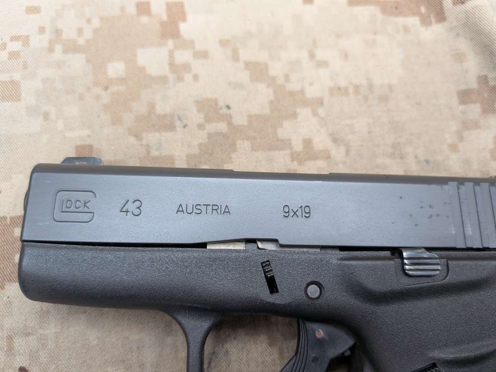 Glock 43 9MM Slimline G43 Police Trade In USED Night Sights-img-5