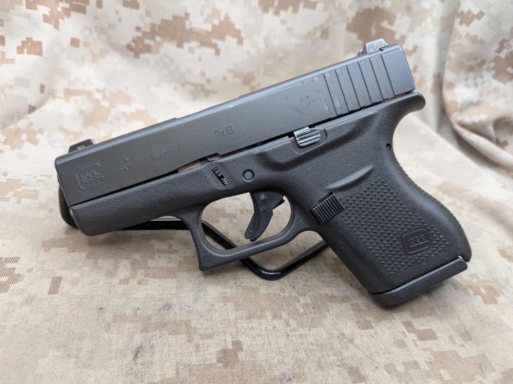 Glock 43 9MM Slimline G43 Police Trade In USED Night Sights-img-1