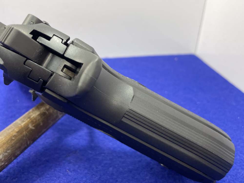 Beretta 92FSR .22LR 5.3" Blk *EXCELLENT RIMFIRE SEMI-AUTO TRAINING PISTOL*-img-25