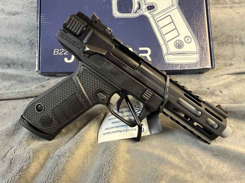Beretta B22 Jaguar Tac Metal w/TB .22LR 5.25"  Competition Penny bid-img-3
