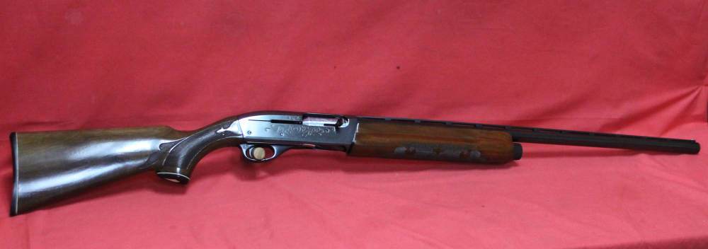 RARE BICENTENNIAL Remington Model 1100 200 years 12 Gauge 28 Inch rem choke-img-0