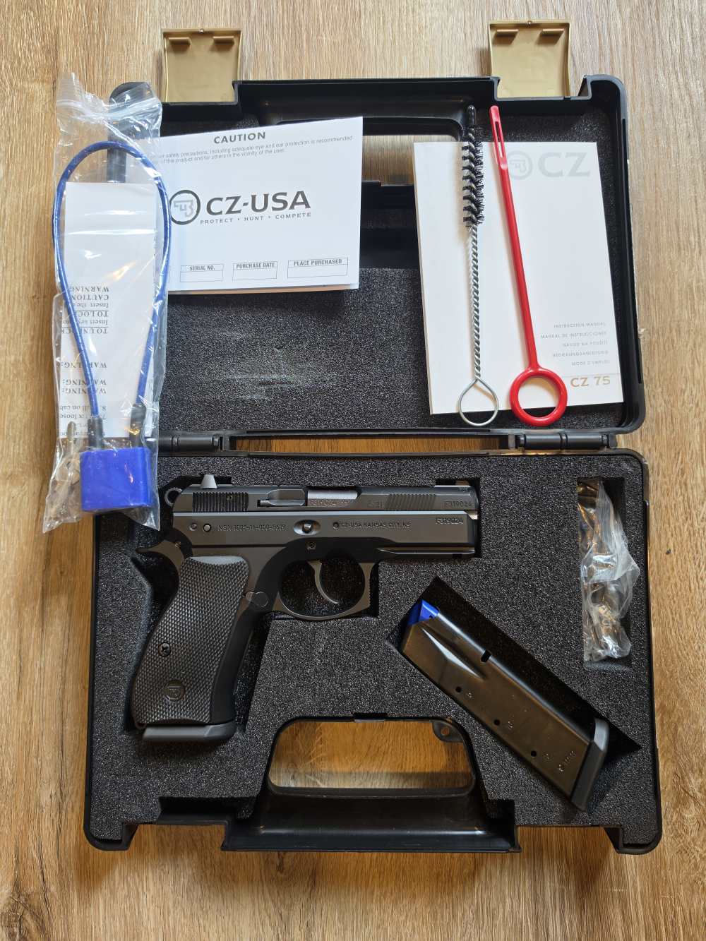 CZ 75 P-01 9mm Compact NSN 3.75" 2x15RD Matching Box Like New 91199-img-2