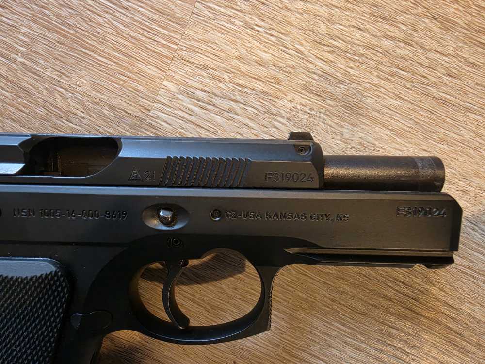CZ 75 P-01 9mm Compact NSN 3.75" 2x15RD Matching Box Like New 91199-img-4