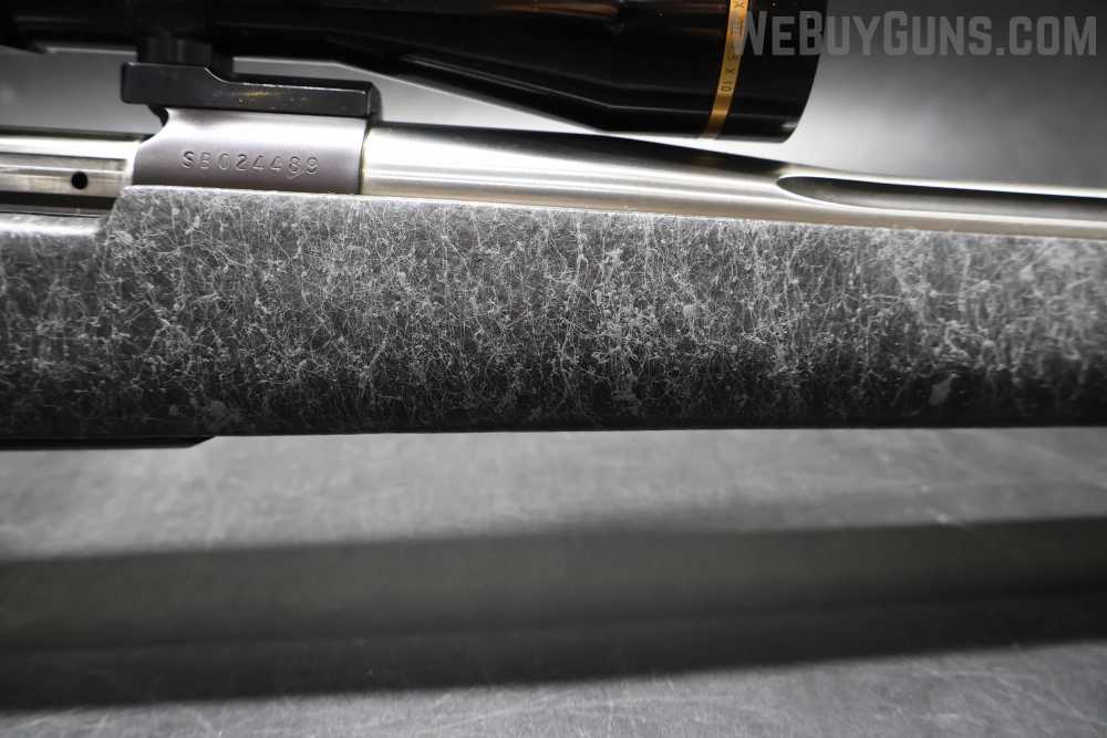 Weatherby Mark V Bolt Action Rifle .300 WBY MAG-img-5