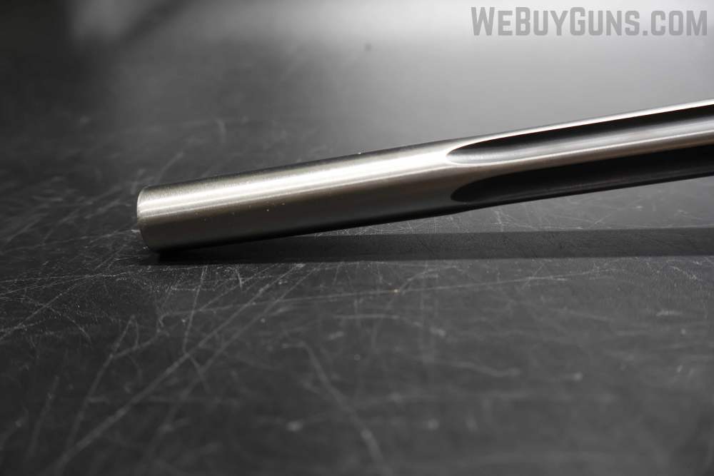 Weatherby Mark V Bolt Action Rifle .300 WBY MAG-img-12