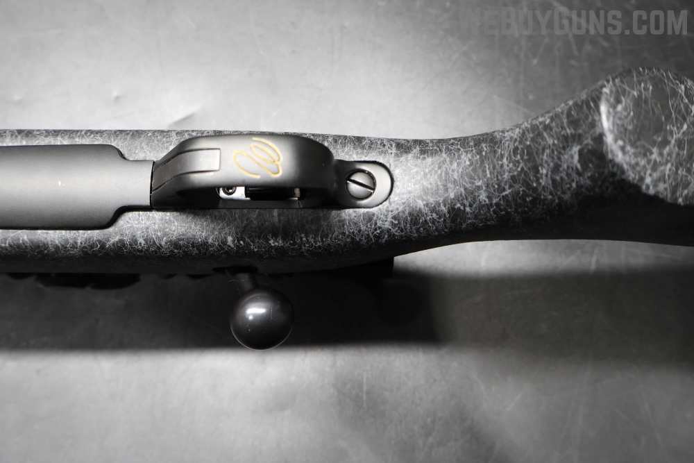 Weatherby Mark V Bolt Action Rifle .300 WBY MAG-img-31