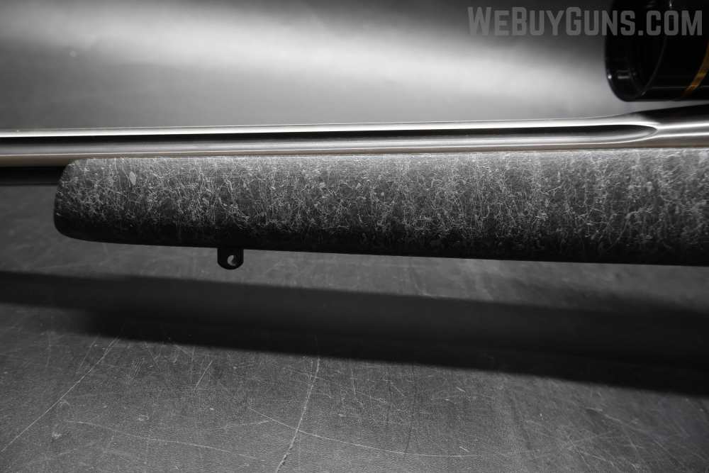 Weatherby Mark V Bolt Action Rifle .300 WBY MAG-img-14