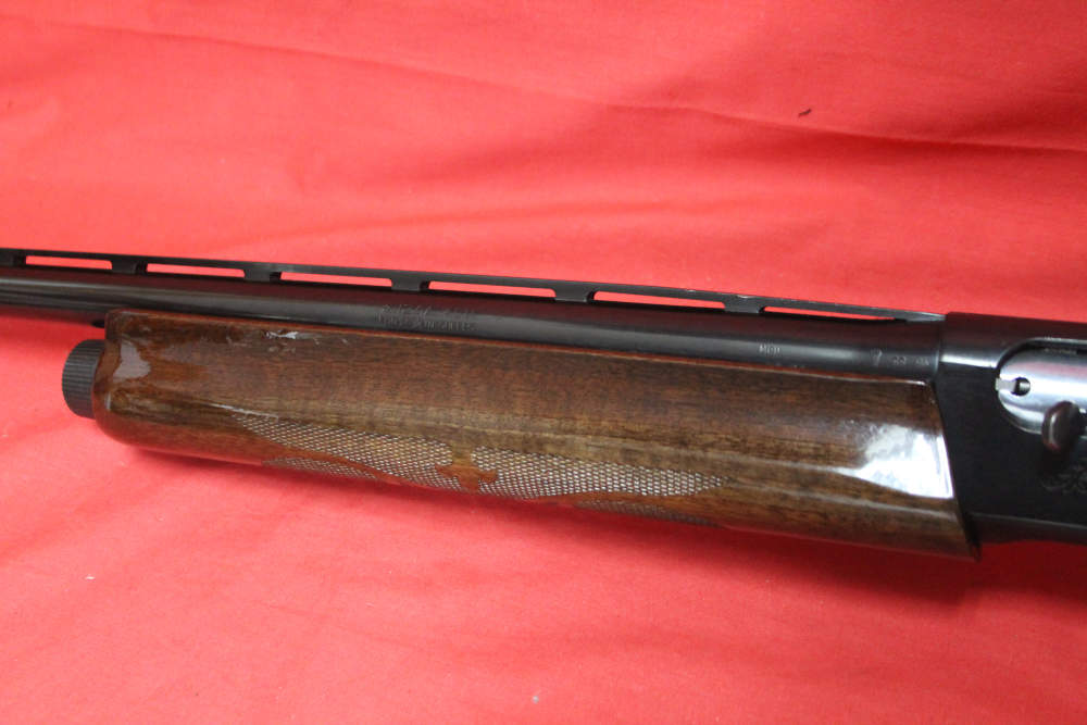 RARE Remington Model 1100 Left Handed 12 Gauge 28 Inch Modified Barrel-img-5