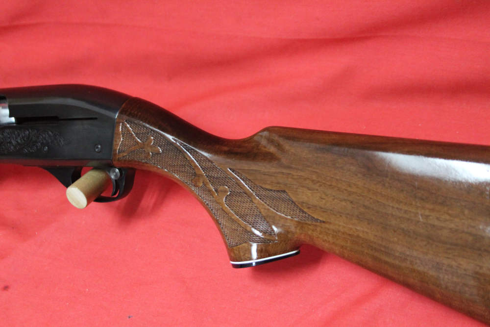 RARE Remington Model 1100 Left Handed 12 Gauge 28 Inch Modified Barrel-img-3