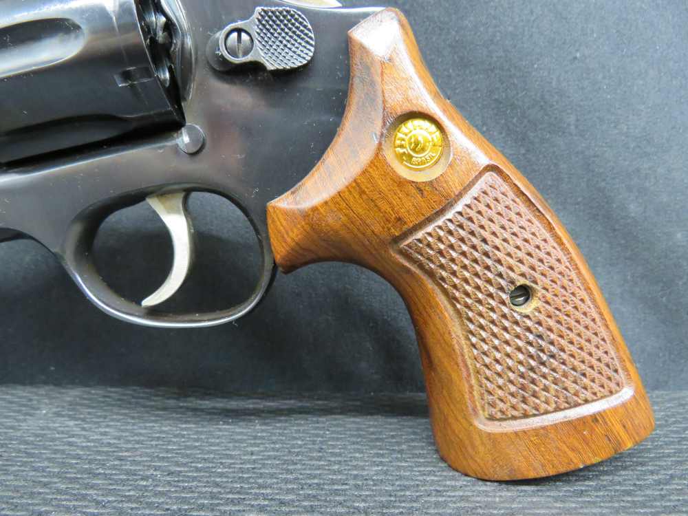TAURUS SERIES 66, .357 MAG TAURUS PENNY!-img-12