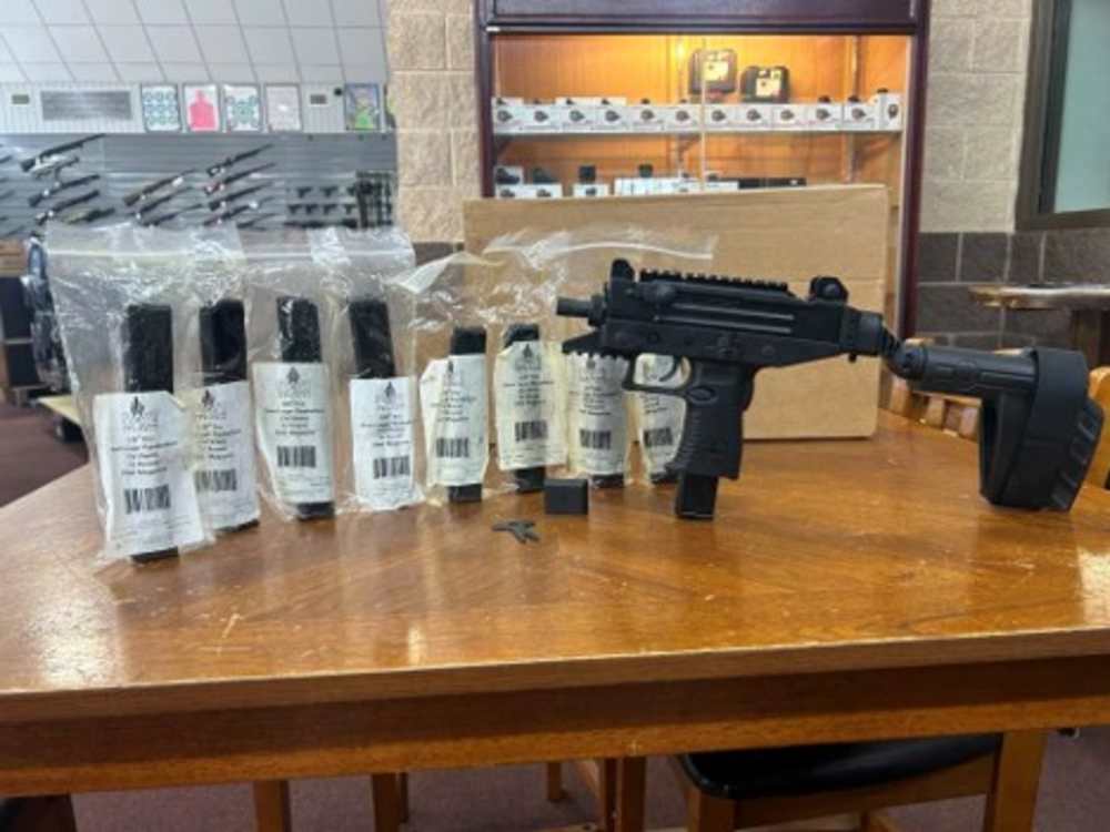 UZI Pro Pistol With Brace Extras-img-0