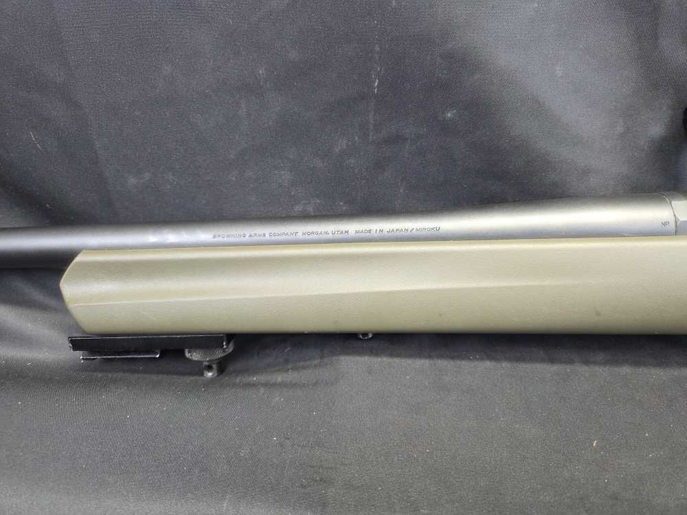 Used Browning X-Bolt .300 Win Mag – Threaded Barrel, Scope Rings-img-7