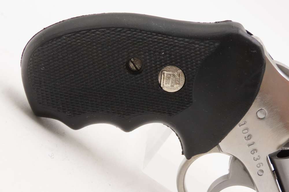 Charter Arms 1980s-90s BULLDOG PUG w/ Original Box .44 SPL “P-T NightSight”-img-16