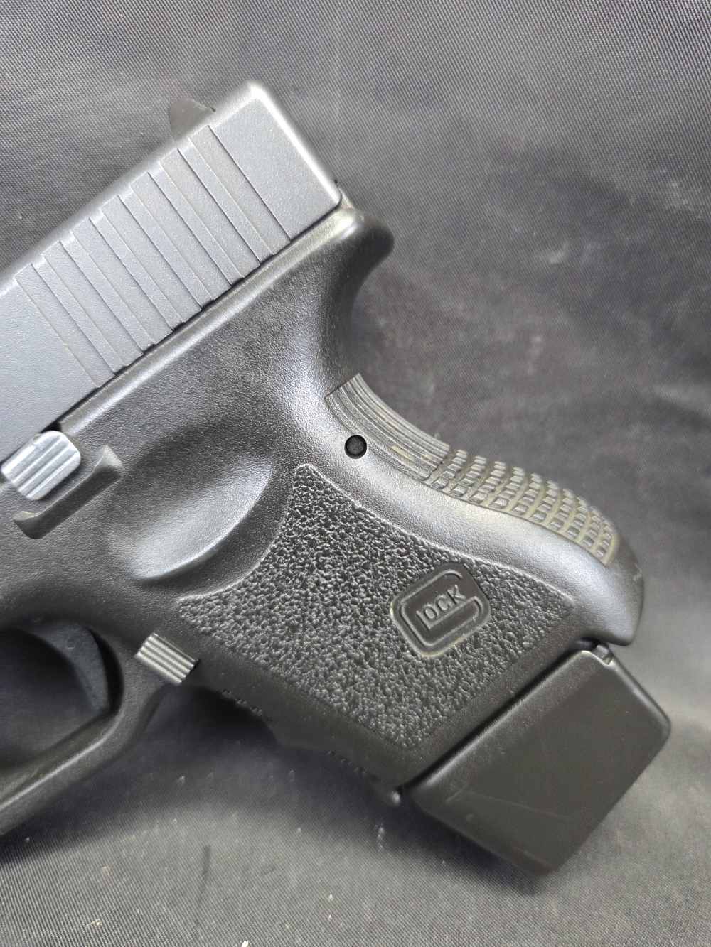 Used Glock 27 Gen 3 .40 S&W-img-7