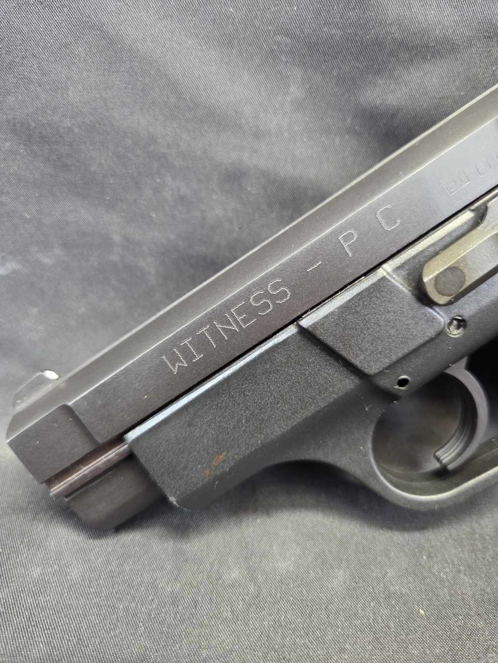 EAA Witness PC 9mm Polymer Compact Pistol – Used, Minimal Wear, with Box-img-1