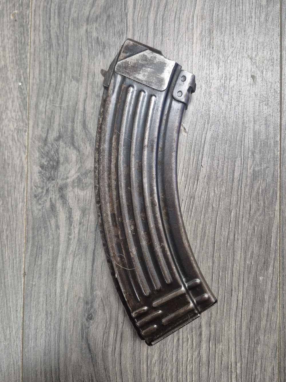 PENNY! VERY RARE SINO SOVIET TYPE 56 AK47 30 RD MAGAZINE 1S YEAR PRODUCTION-img-1