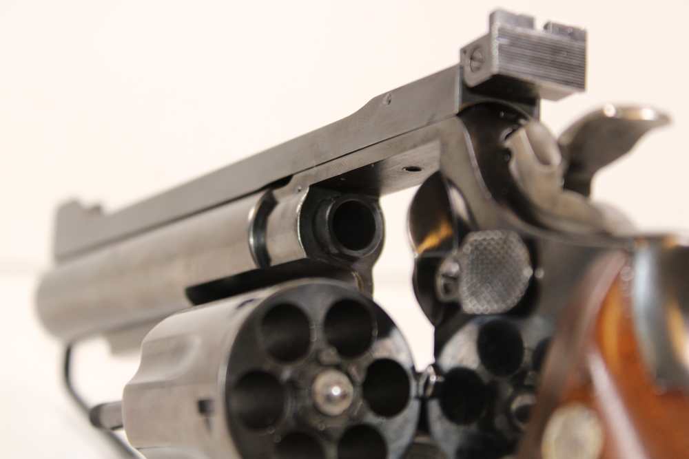 Smith & Wesson 10-3 Davis Custom-img-6