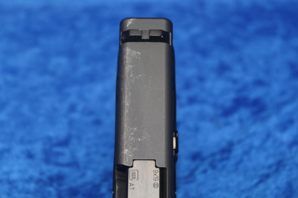 Glock 19 Gen 3 9mm Semi-Automatic Pistol 4" Barrel with 2 Magazines, Case-img-21