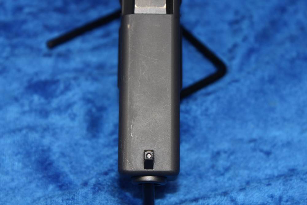 Glock 19 Gen 3 9mm Semi-Automatic Pistol 4" Barrel with 2 Magazines, Case-img-19