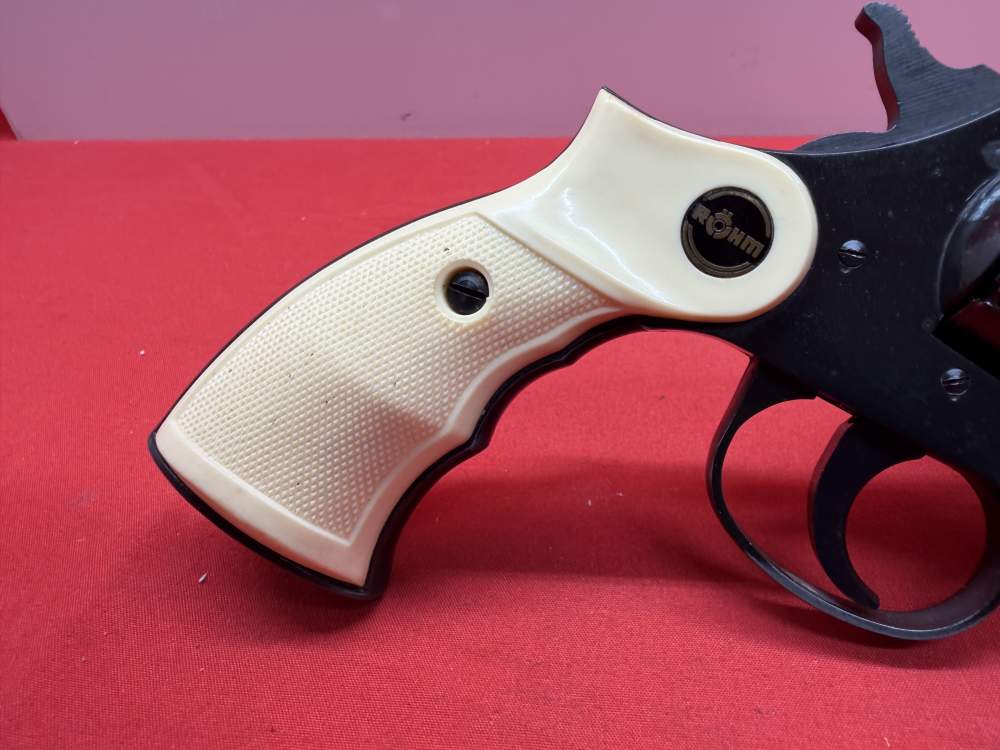 Rohm RG 24 3.5” 22 LR-img-16