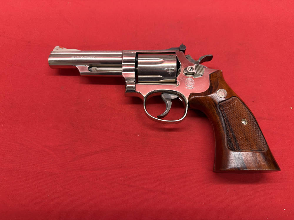 Smith & Wesson Model 19-4 Factory Nickel 4” 357 Magnum-img-2