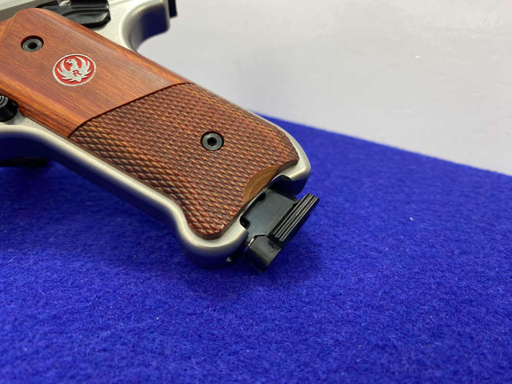Ruger Mark IV Hunter .22 LR SS 6.75" *REVOLUTIONARY ONE-BUTTON TAKEDOWN*-img-6