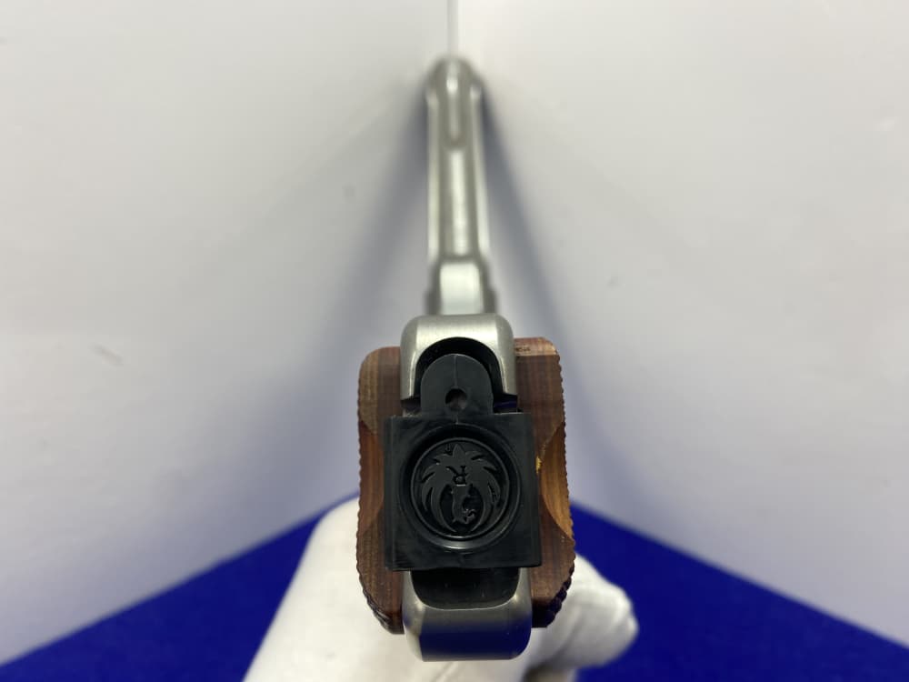 Ruger Mark IV Hunter .22 LR SS 6.75" *REVOLUTIONARY ONE-BUTTON TAKEDOWN*-img-34