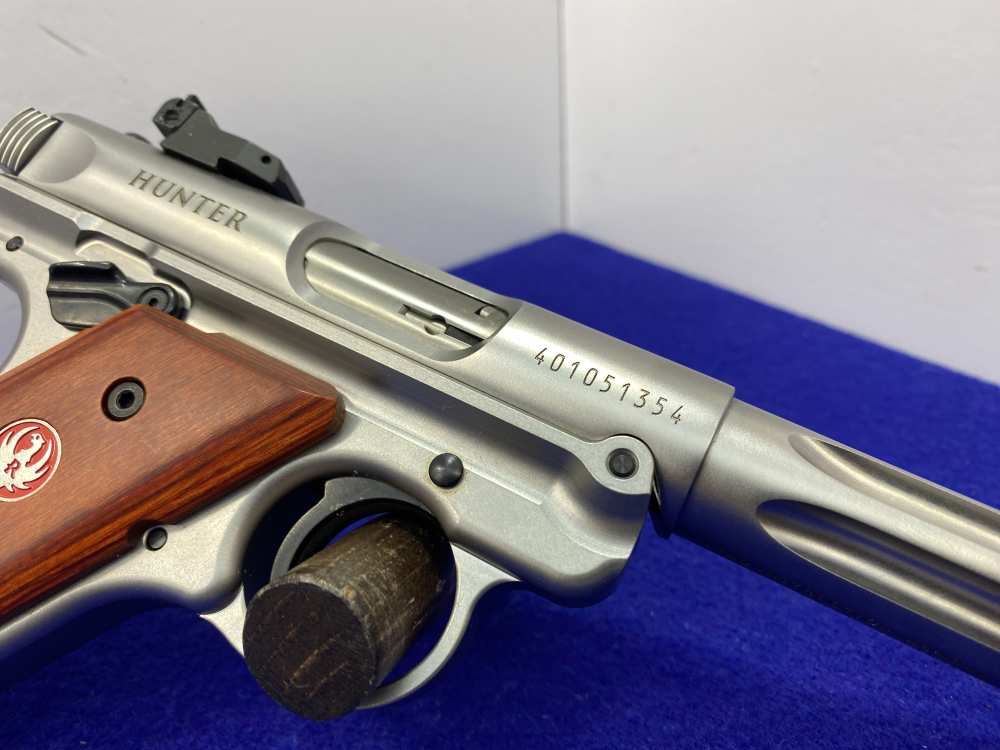 Ruger Mark IV Hunter .22 LR SS 6.75" *REVOLUTIONARY ONE-BUTTON TAKEDOWN*-img-21