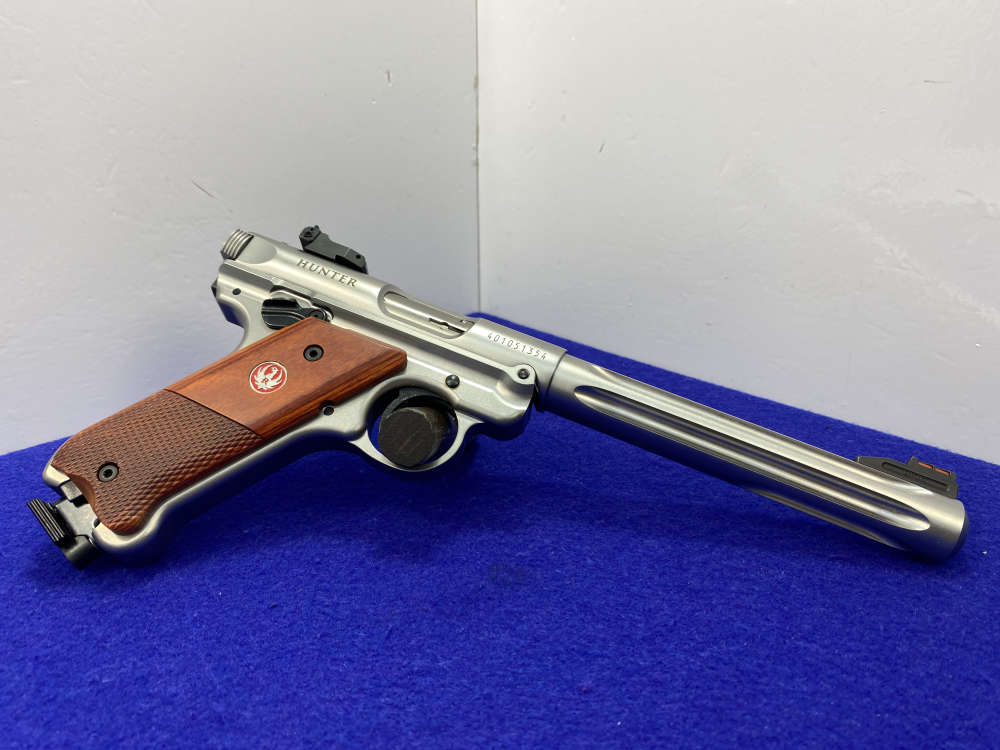 Ruger Mark IV Hunter .22 LR SS 6.75" *REVOLUTIONARY ONE-BUTTON TAKEDOWN*-img-15