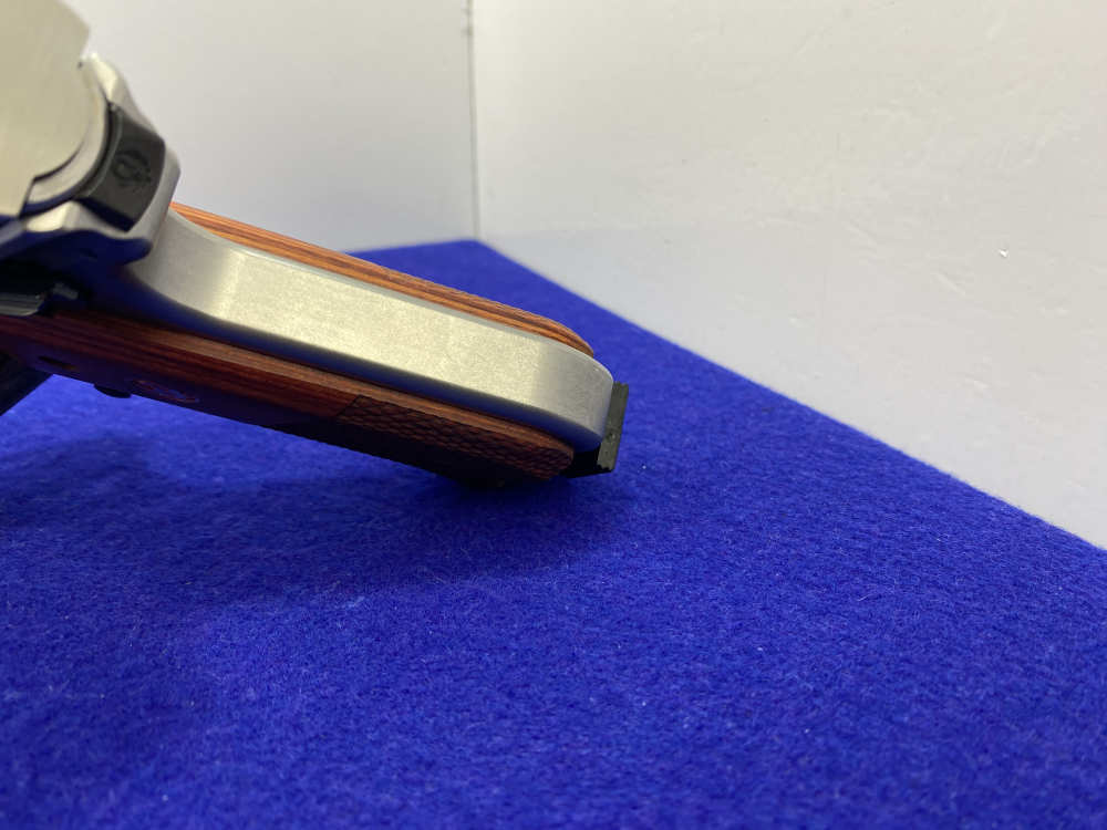 Ruger Mark IV Hunter .22 LR SS 6.75" *REVOLUTIONARY ONE-BUTTON TAKEDOWN*-img-26