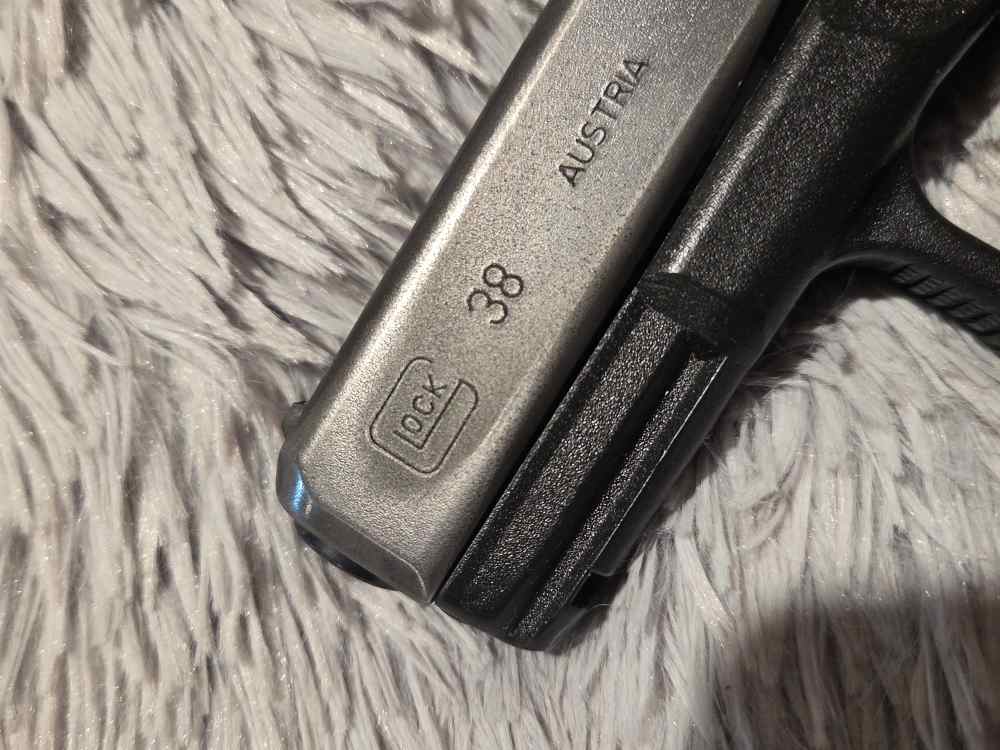 Glock 38, Case and 2 Mags *45GAP*-img-34