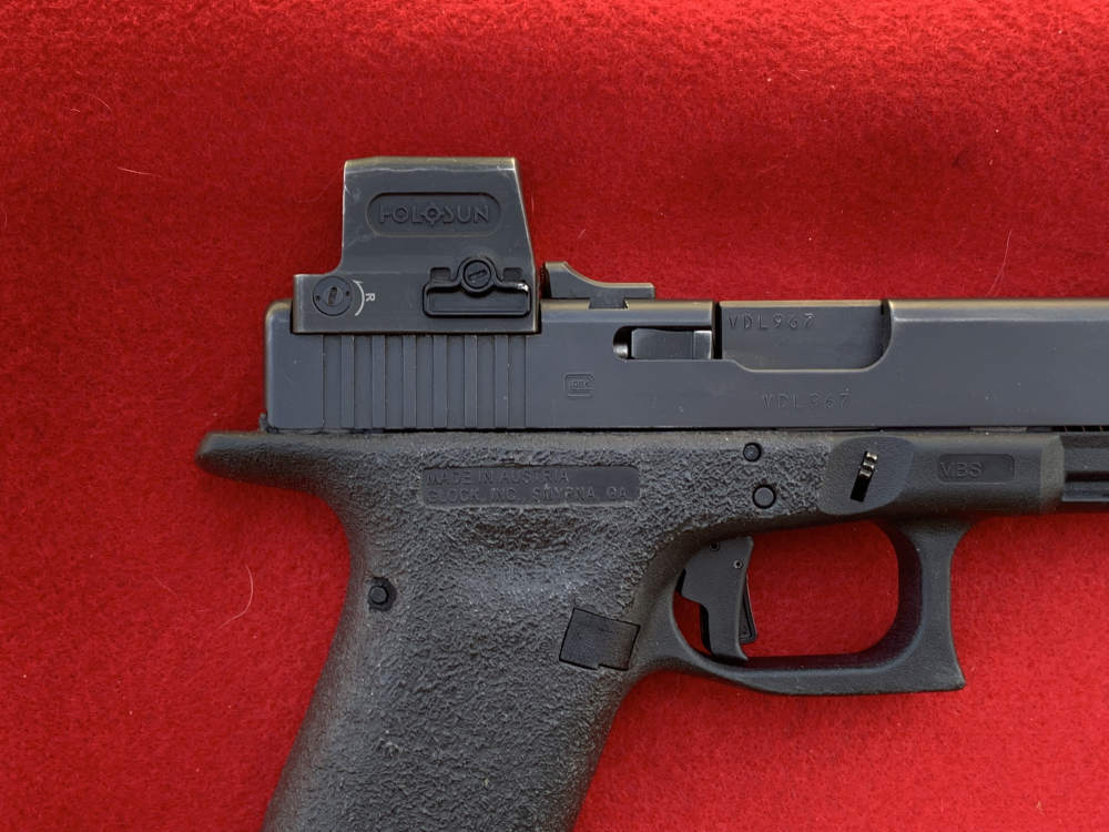 Customized Glock 34 Gen 4, black, 5.3", 9mm, Holosun greed dot Apex trigger-img-2