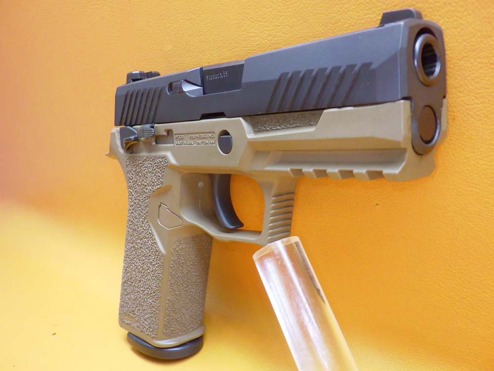 SIG Sauer P320C 9mm 3.9" Bbl Fac. Case Polymer80 Grip Module 2 Mags 10+1-img-3