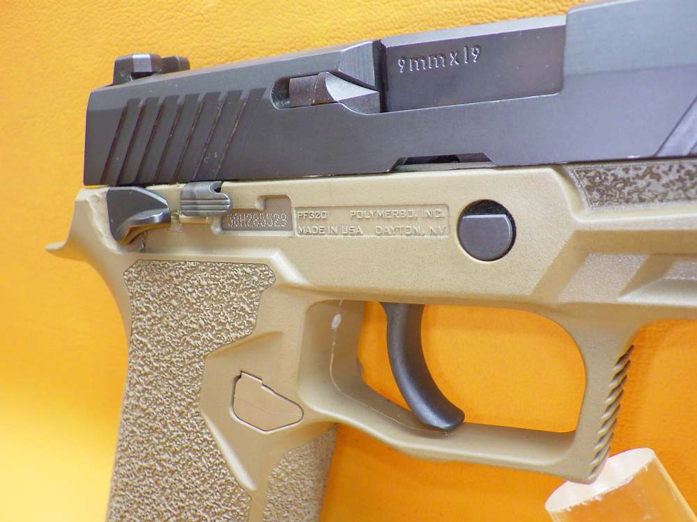 SIG Sauer P320C 9mm 3.9" Bbl Fac. Case Polymer80 Grip Module 2 Mags 10+1-img-5
