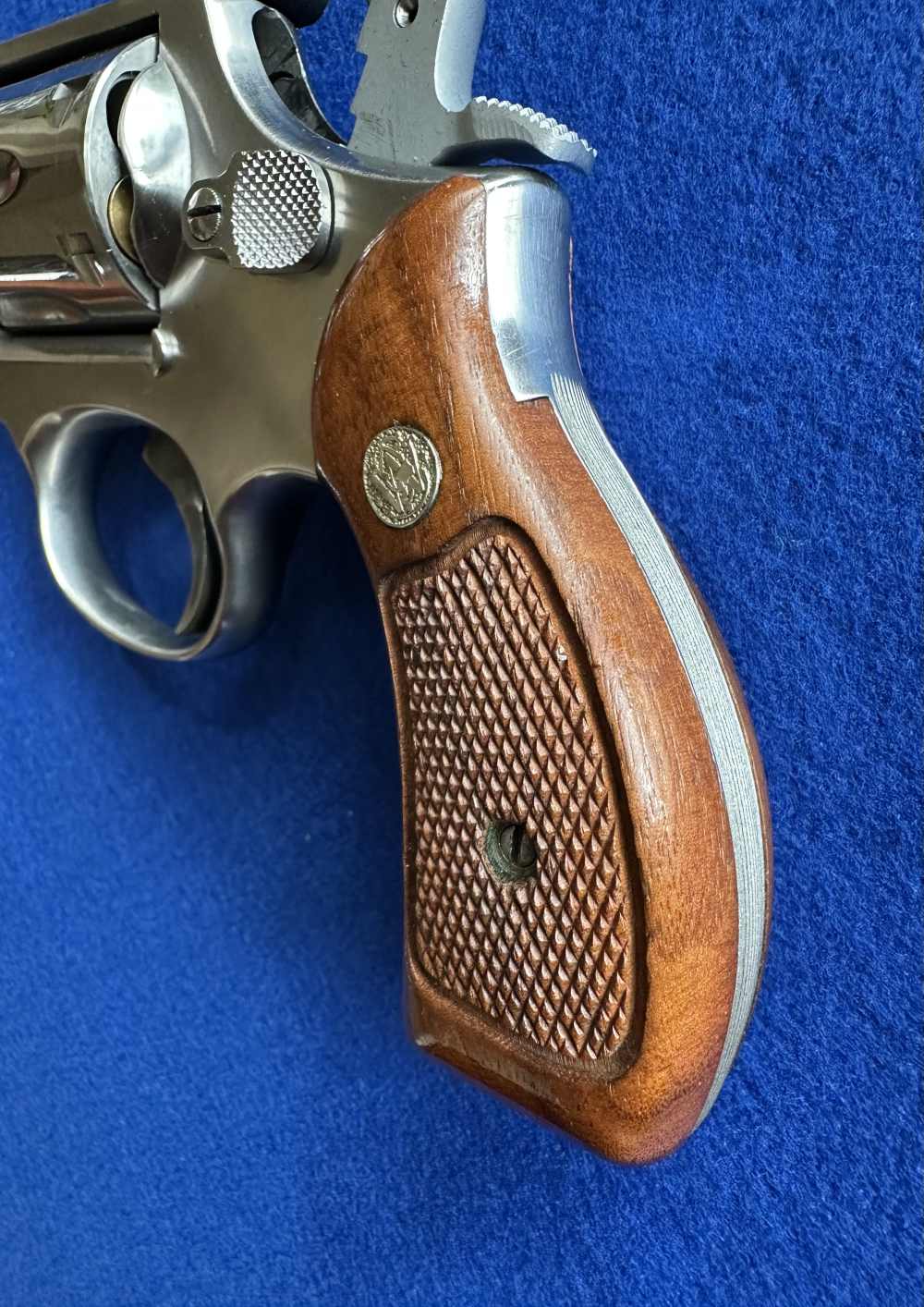 Smith & Wesson mdl.  66-1,  2 1/2" barrel .357 Mag, Stainless, Smooth Trig.-img-12