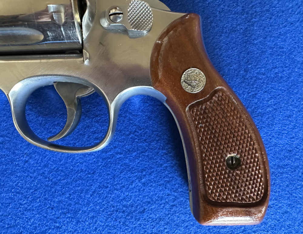 Smith & Wesson mdl.  66-1,  2 1/2" barrel .357 Mag, Stainless, Smooth Trig.-img-6