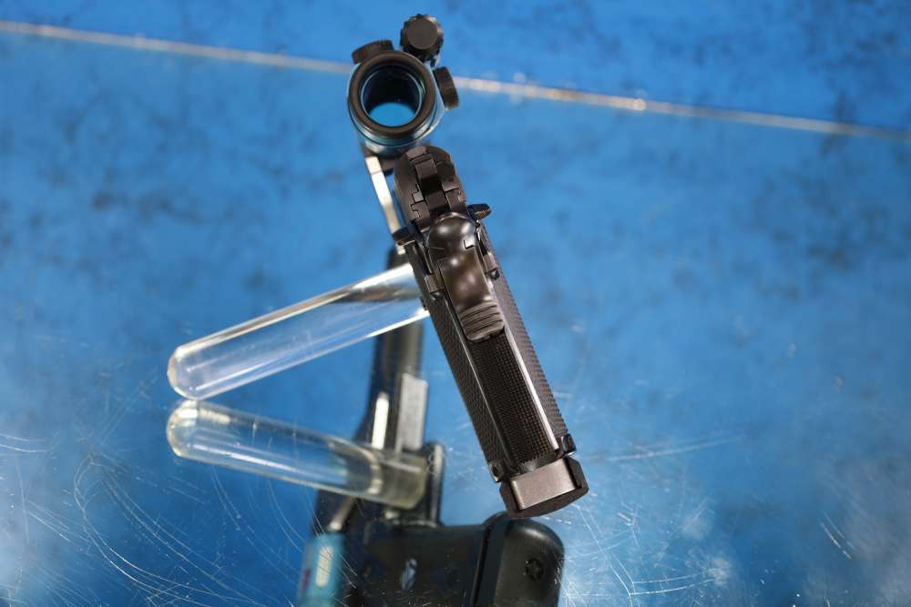 SVI Infinity Open Glass 40 S&W with Aimpoint Comp XD 2011-img-49
