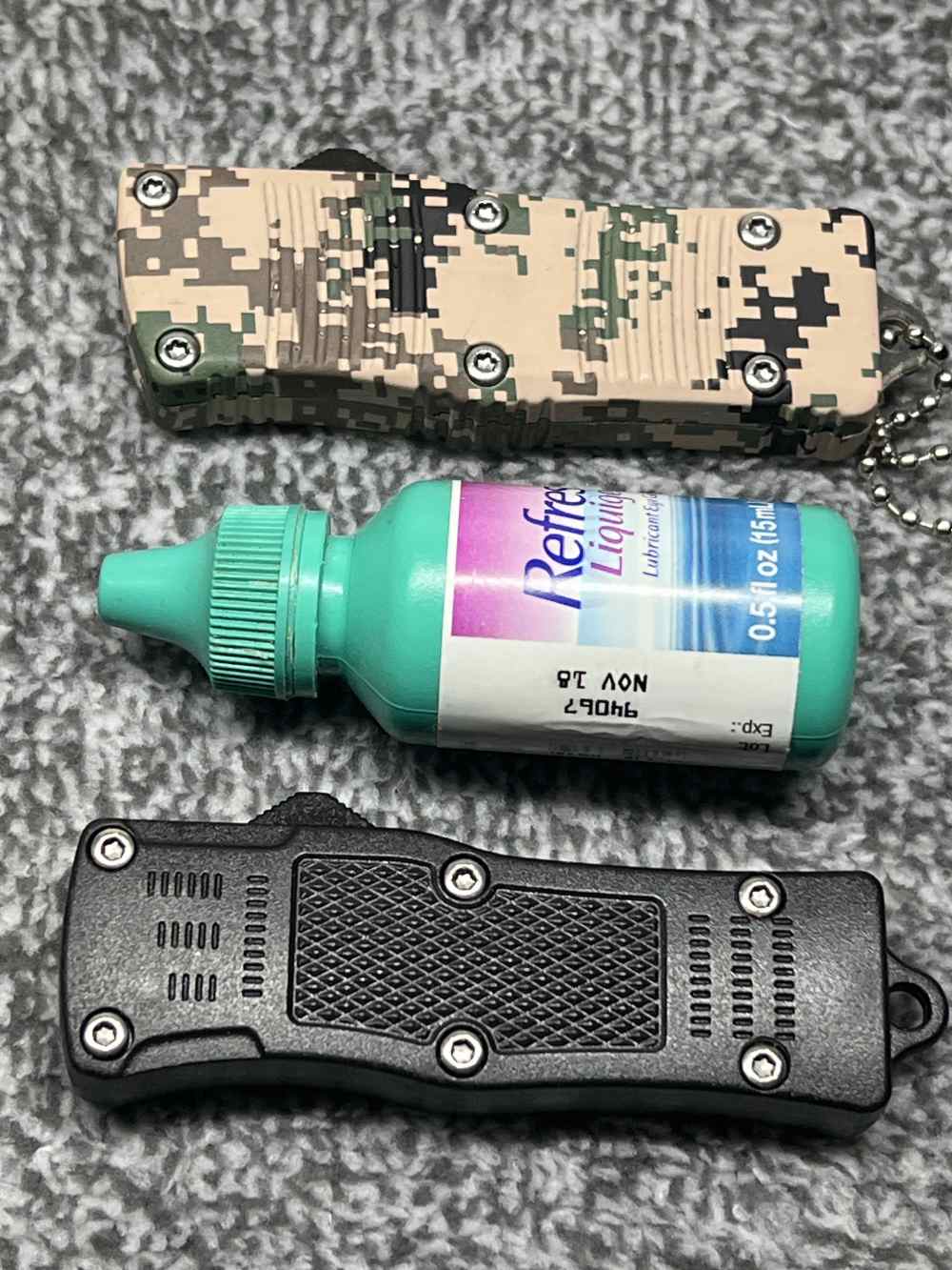 Out the front keychain, Automatic (Both)-img-3