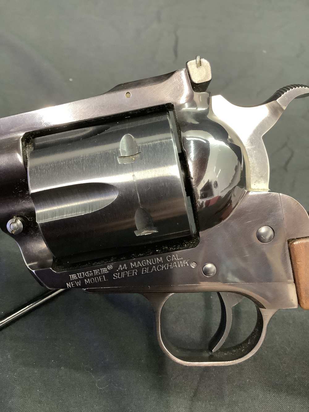 Ruger New Model Super Blackhawk 44 mag-img-8