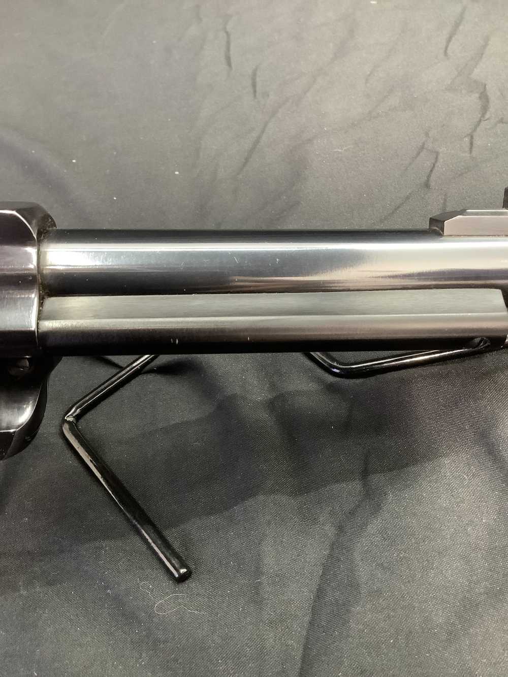 Ruger New Model Super Blackhawk 44 mag-img-4